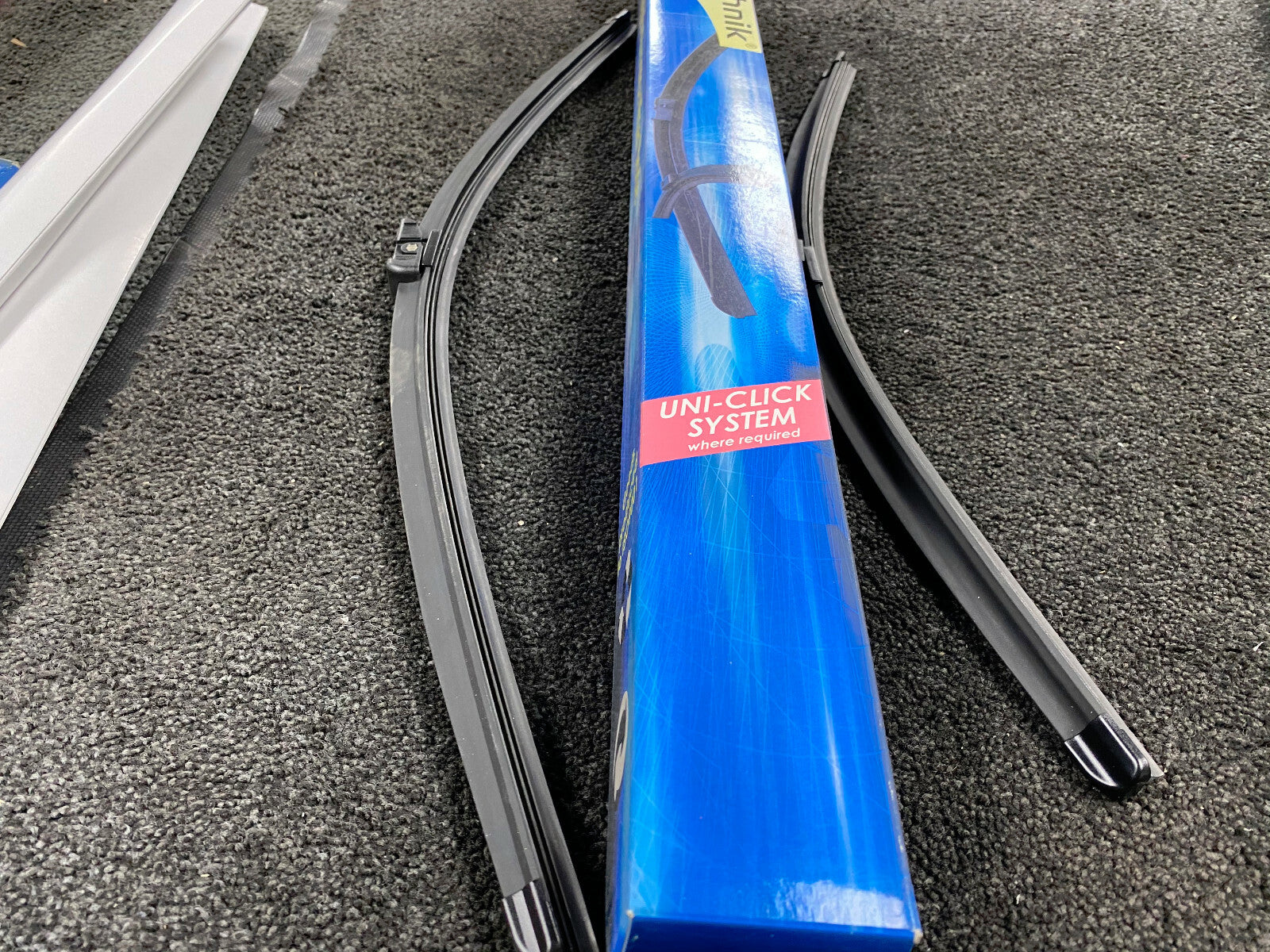 FOR AUDI A5 06/2007> 20" 24" FLAT BLADE WIPER BLADE SET WT421