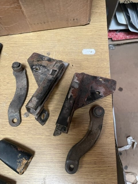 PAIR OF FRONT DOOR PIVOT CHECK STAY BRACKETS COMPLETE AS SHOWN