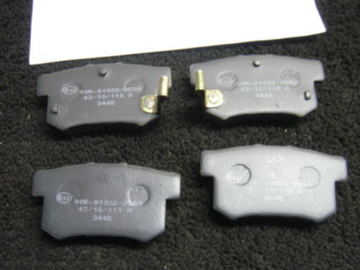 for HONDA CRV 2.0 2001-2007 BRAKE PADS FRONT REAR HANDBRAKE PARKING SHOES