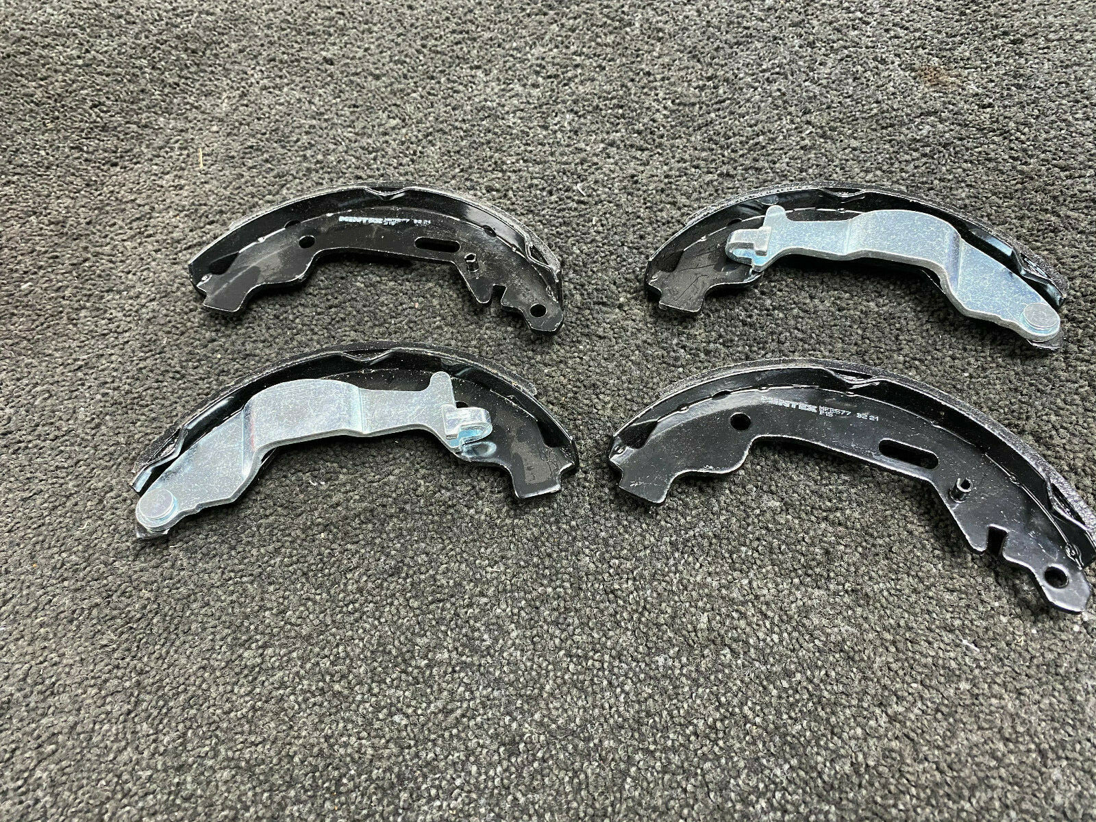 REAR BRAKING BRAKE SHOE SET FIT SUZUKI WAGON R+ 1.3 JUSTY G3X G3X413 5320086G00