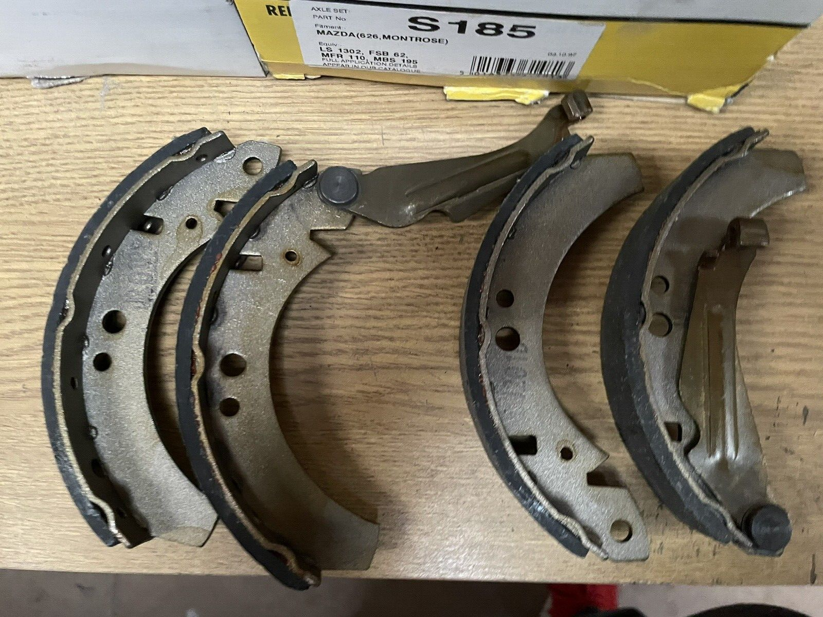 VW GOLF MK1 SCIROCCO AUDI 80 MK1 1973-1979 REAR BRAKE SHOE SET