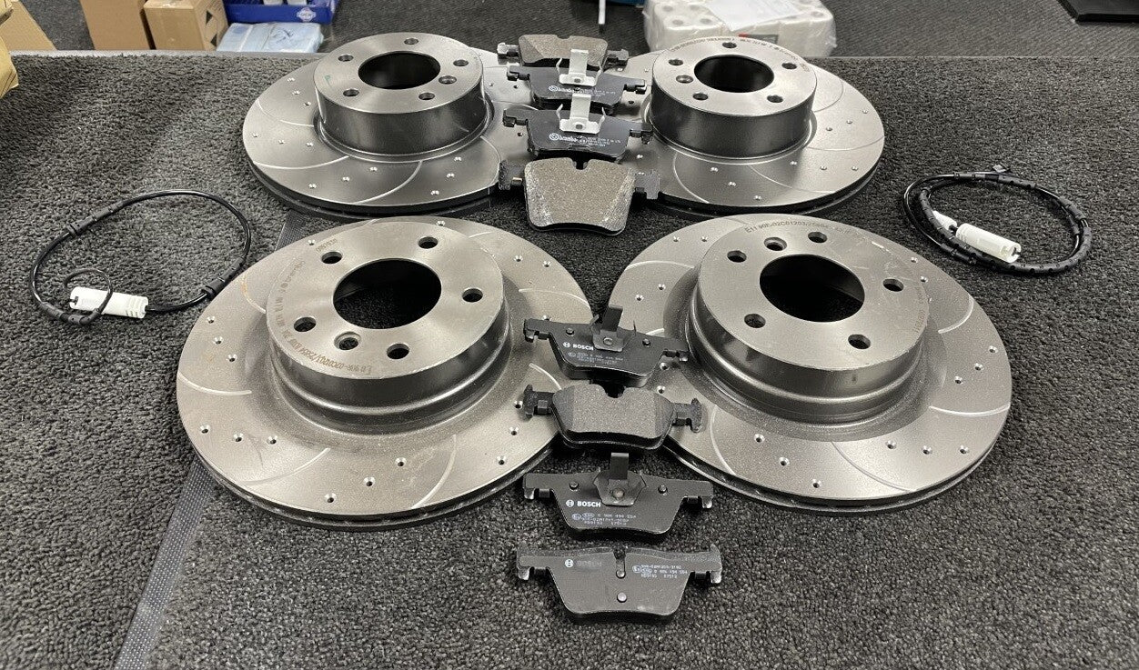 FOR BMW E90 E91 E92 E81 E87 300mm BRAKE DISCS DRILLED GROOVED PADS FRONT REAR