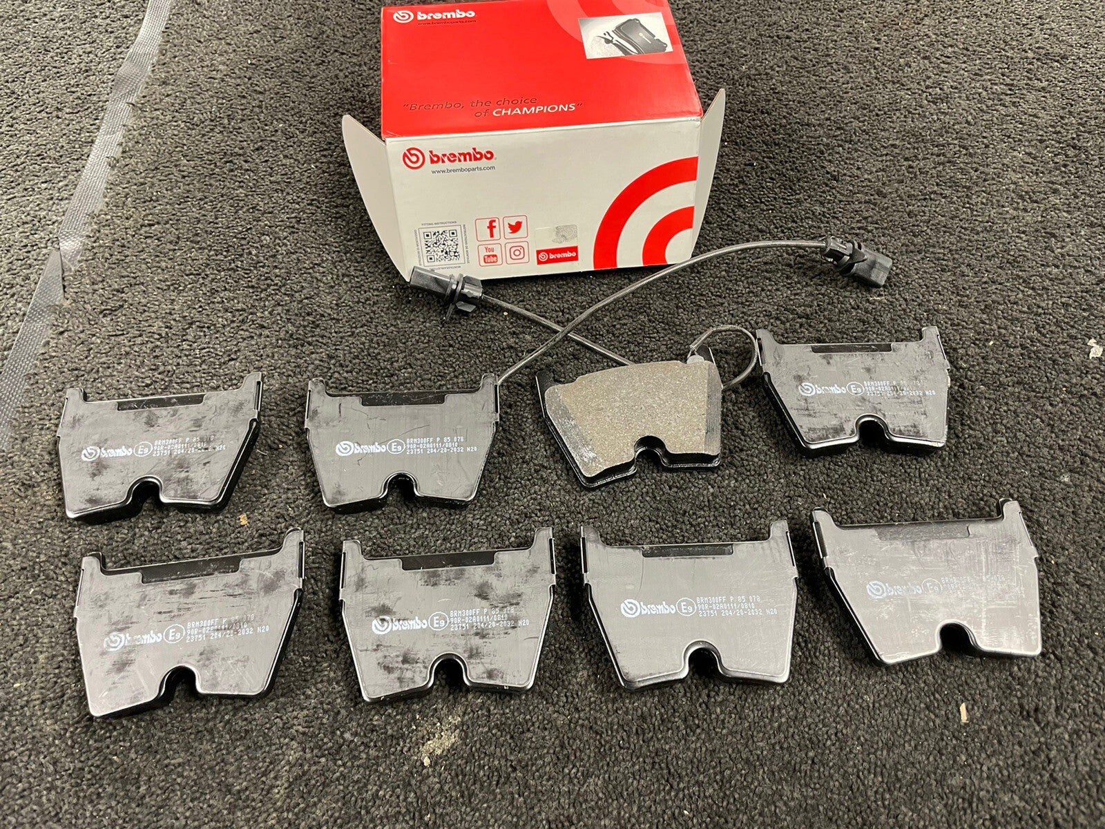 LAMBORGHINI MURCIELAGO FRONT BRAKE PADS ORIGINAL BREMBO 0031016774