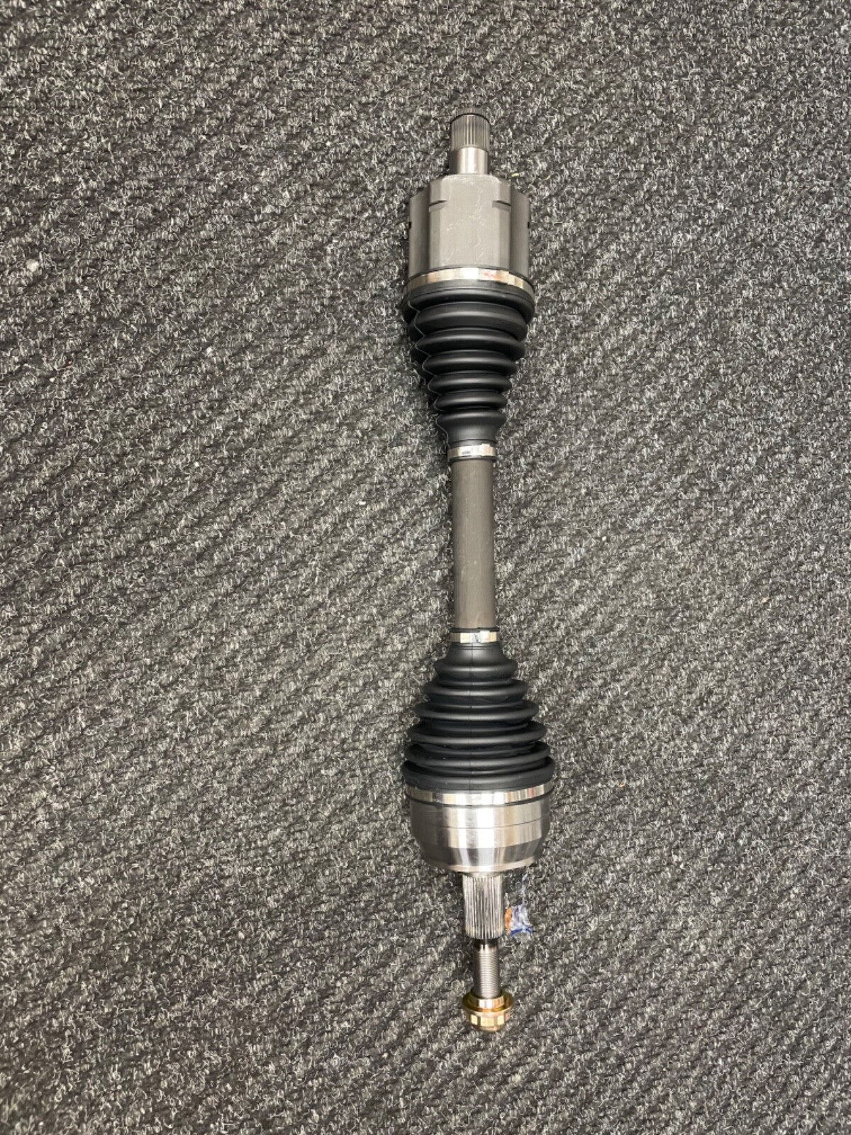 VW TRANSPORTER SHUTTLE 2.0Bi-TDi DSG AUTOMATIC 7 SPEED DRIVESHAFT LEFT SIDE 