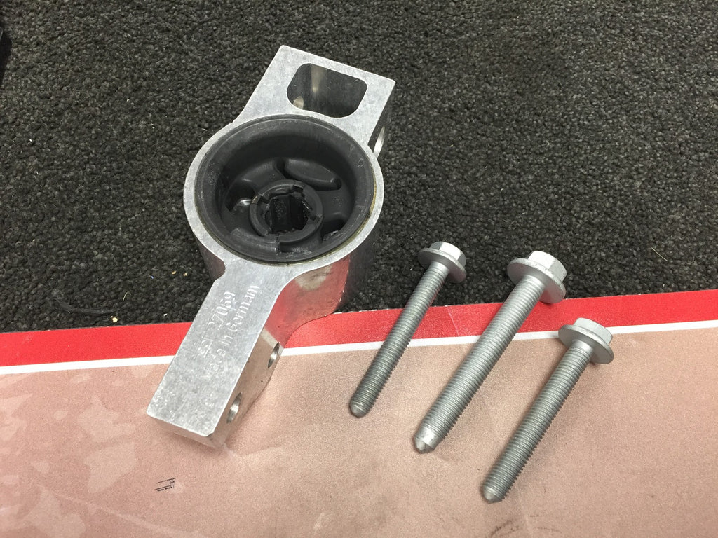 VW GOLF MKVI MK6 ESTATE AJ5  FRONT LOWER ARM TRAILING ARM REAR BUSH + BOLTS KIT