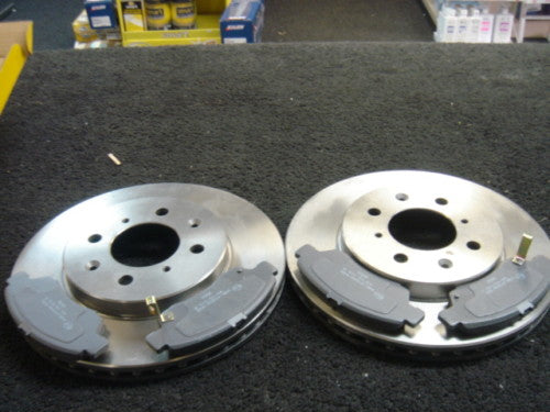FOR HONDA JAZZ 2004 ON FRONT BRAKE DISCS FRONT BRAKE PADS 258MM DIAMETER