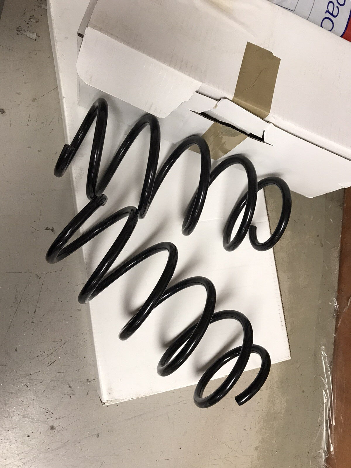 2 X FRONT COIL SPRINGS VAUXHALL CORSA C 1.3 CDTI 16V 1.7CDTI DI DTI  2003-2012