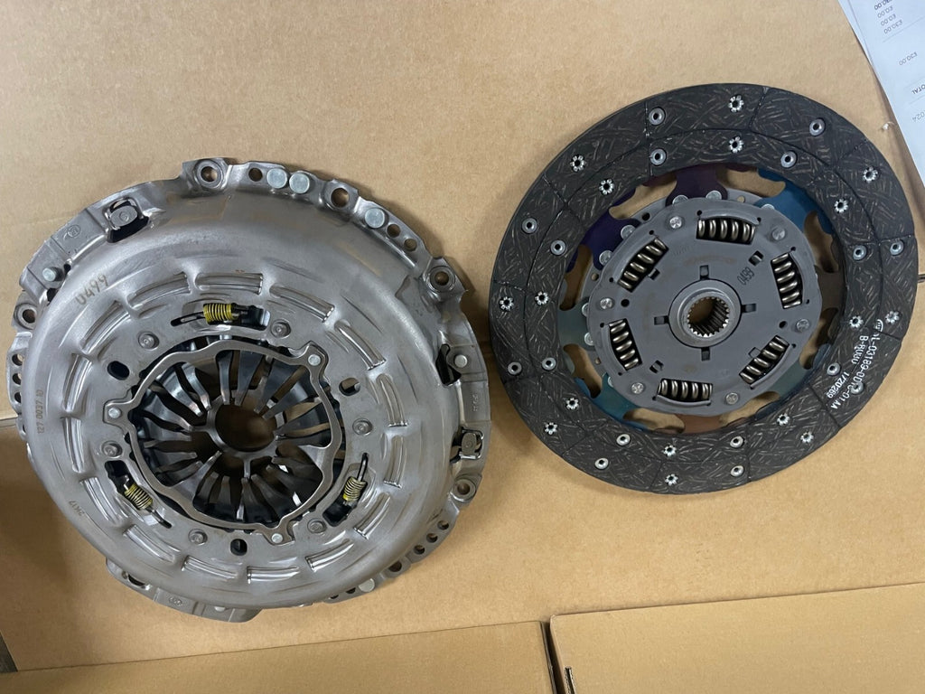 LUK 2 PCE CLUTCH KIT FOR FIAT FULLBACK L200 TRITON PICKUP KT0T  KJ0T 2.2D 2.4DID