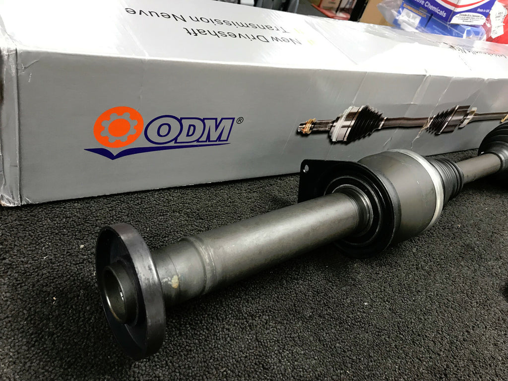 VW TRANSPORTER T5 1.9TDi 2.0 DRIVESHAFT DRIVE SHAFT INNER OUTER RH SIDE 2PCE 