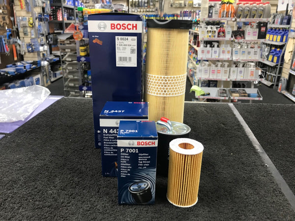 FOR MERCEDES C200 C220D CDi W204 2007-2010 OIL AIR FUEL FILTER GENUINE BOSCH