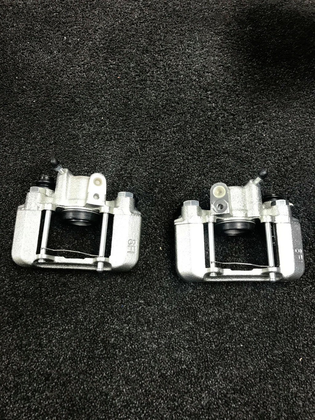 PAIR REAR BRAKE CALIPERS LH RH FOR TOYOTA CELICA 1.8VVTI 1999-2006 BRAND NEW