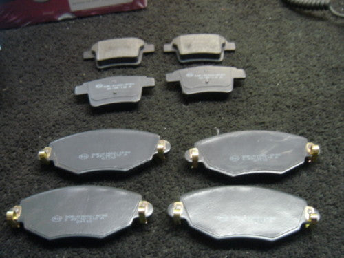 FOR JAGUAR X TYPE BRAKE PADS 05-07 BRAKE PADS FRONT REAR ALL MODELS