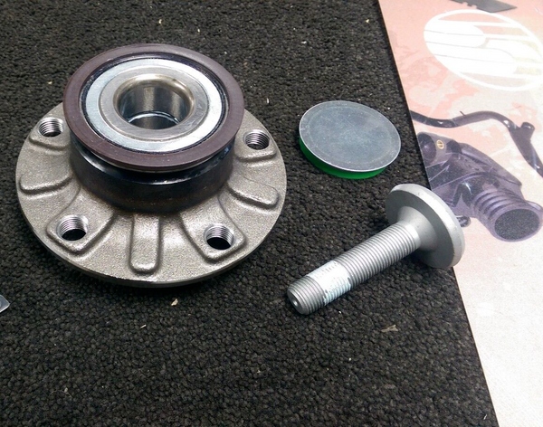 REAR WHEEL BEARING HUB ASSEMBLY FOR AUDI A3 1.0 1.2 1.4 1.6 1.9 2.0TDi 2003-18