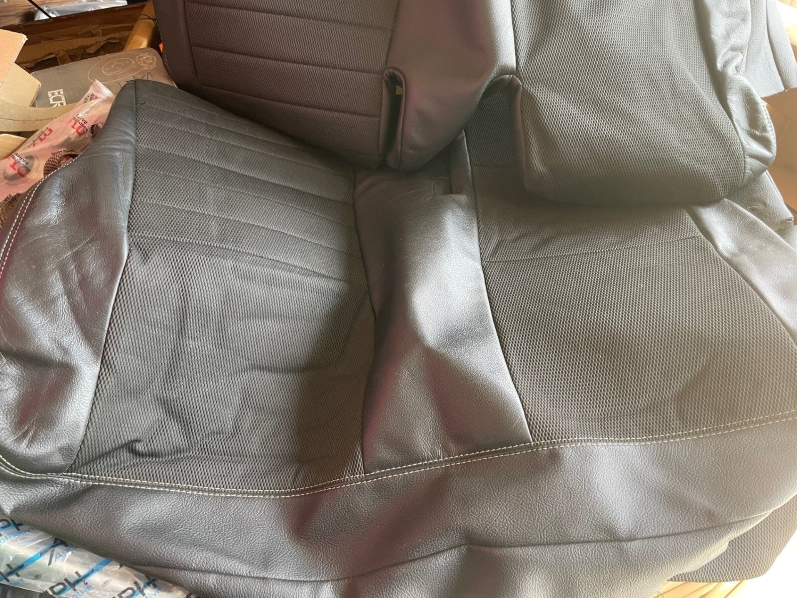 LAND DEFENDER 110 PUMA XS SECOND ROW 60 SPLIT SEAT COVER GENUINE USED