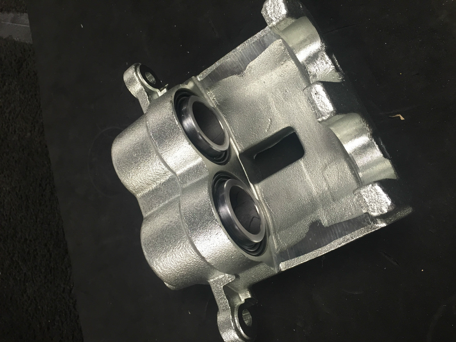 FOR  GRAND CHEROKEE 2.7 3.1 4.0 4.7 99-04 BRAKE CALIPER FRONT AKEBONO NS SIDE