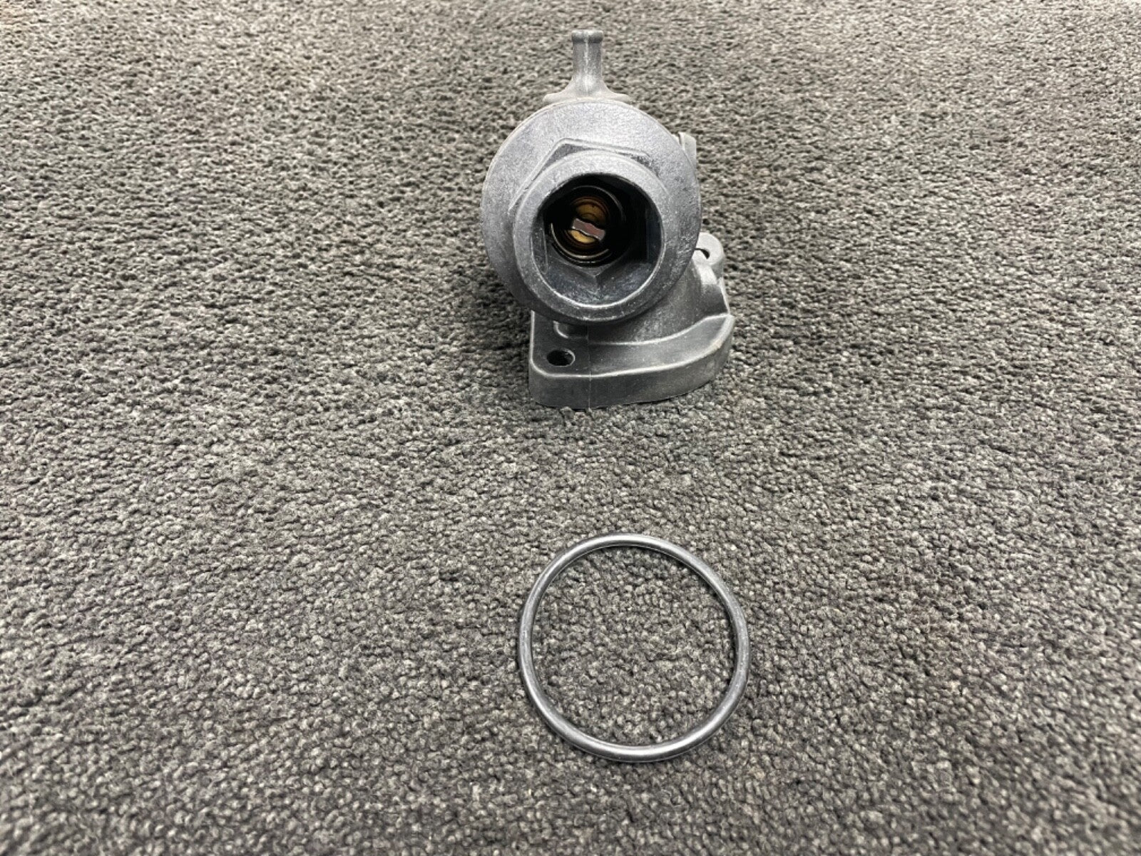 THERMOSTAT HOUSING FOR TRANSIT TOURNEO TRANSIT 2.5 DIESEL & CONNECT 1.8 DIESEL