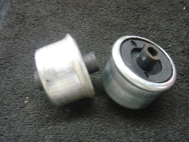 FORD MONDEO MK3 2000-2006 2  FRONT LOWER WISHBONE ARM  BUSH