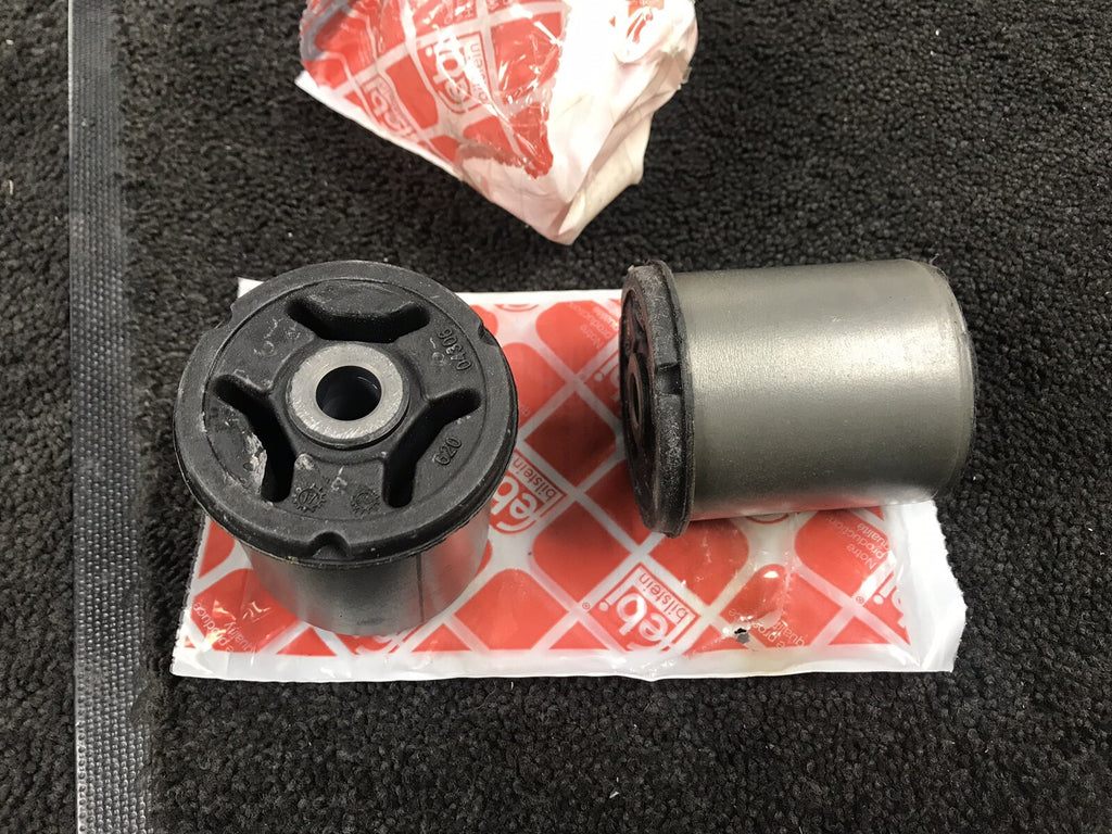 VAUXHALL CAVALIER MK3  ASTRA MK3 REAR AXLE  BUSH X 2 59MM diameter