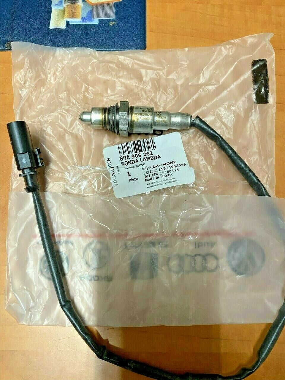 GENUINE VW  LAMBDA SENSOR 80A906262 0258030253/254