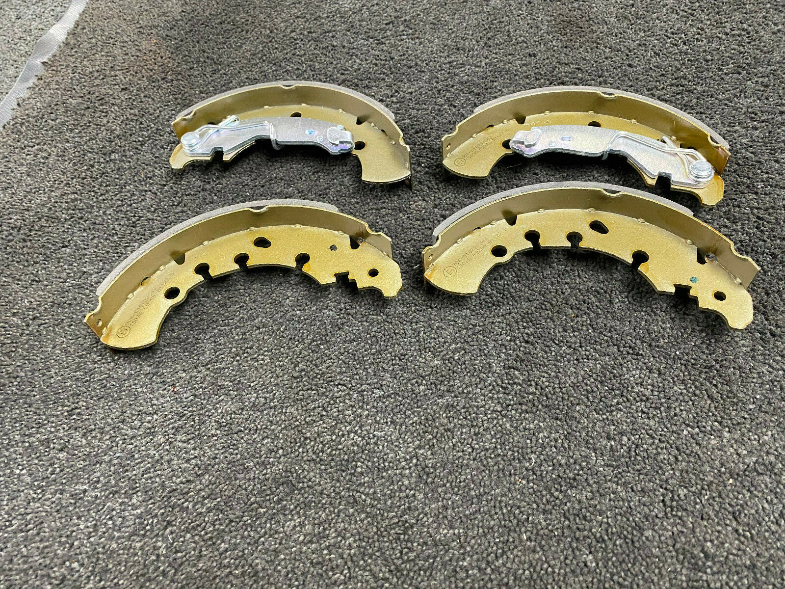 Brake Shoes Set fits FIAT PANDA VAN 169 1.4 09-12 77362449
