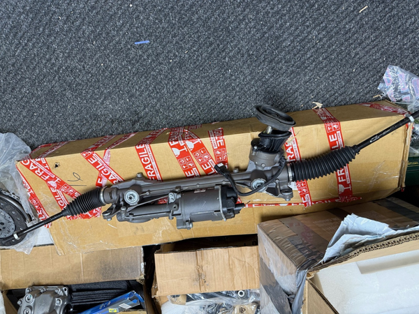 NEW GENUINE GOLF R MK7 7.5 GTD GTi  ELECTRIC POWER STEERING RACK BROKEN PLUGS