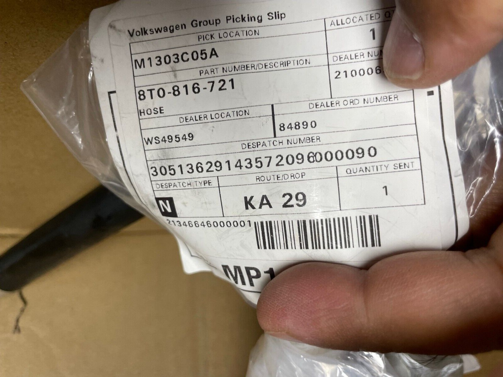 AUDI A5 AIR CON PIPE HOSE COMPRESSOR TO CONDENSER 8T0816721 GENUINE