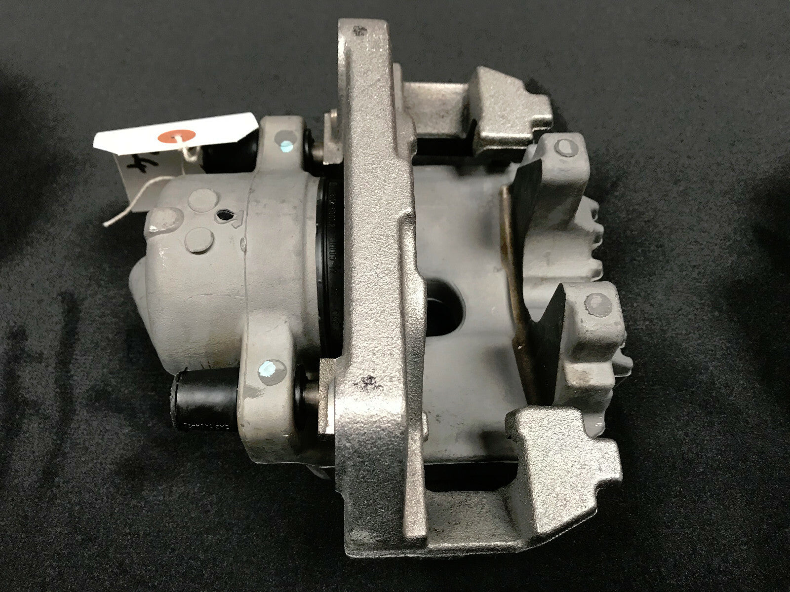 GENUINE OE FRONT BRAKE CALIPER RH+BRACKET BMW 5SER 520i 520D 523i 525i E60 E61