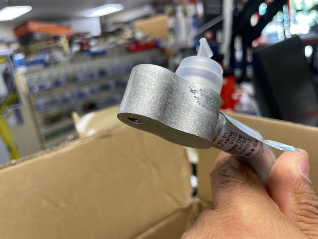 AUDI A5 AIR CON PIPE HOSE COMPRESSOR TO CONDENSER 8T0816721 GENUINE