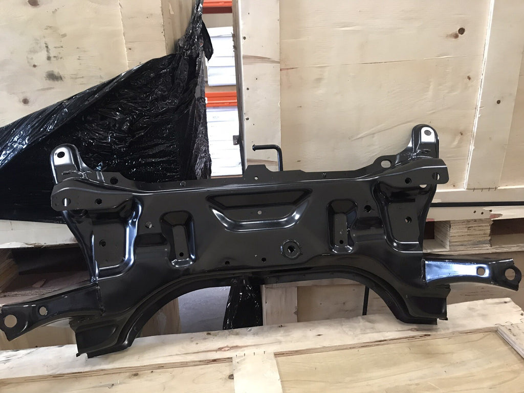 FRONT SUBFRAME CROSS MEMBER NEW FOR TOYOTA AYGO PEUGEOT 107 CITROEN C1