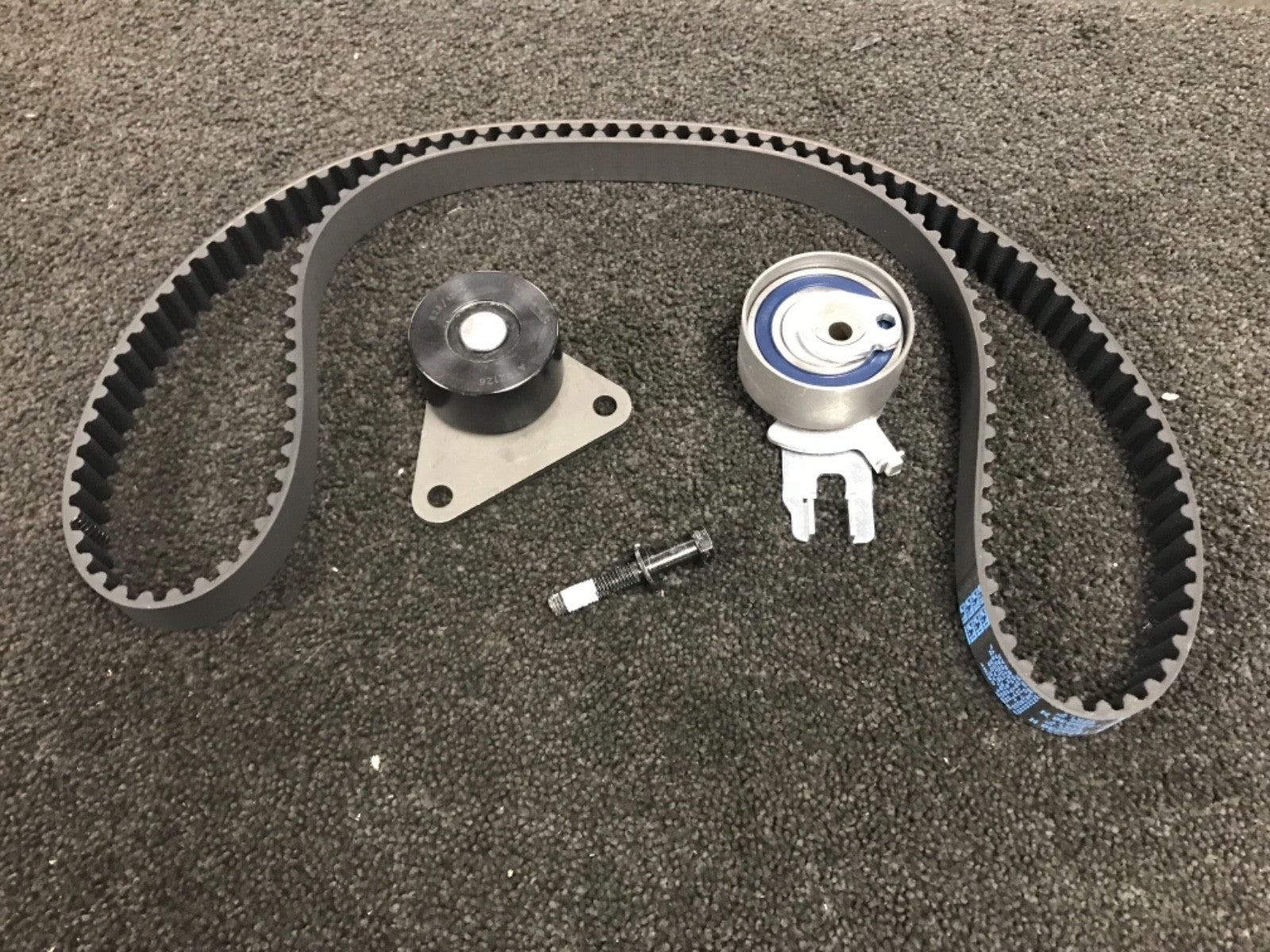 for  Ford Focus MK2 S-Max MK2 Mondeo MK4 2.5T ST Timing Cam Belt Kit 1372015