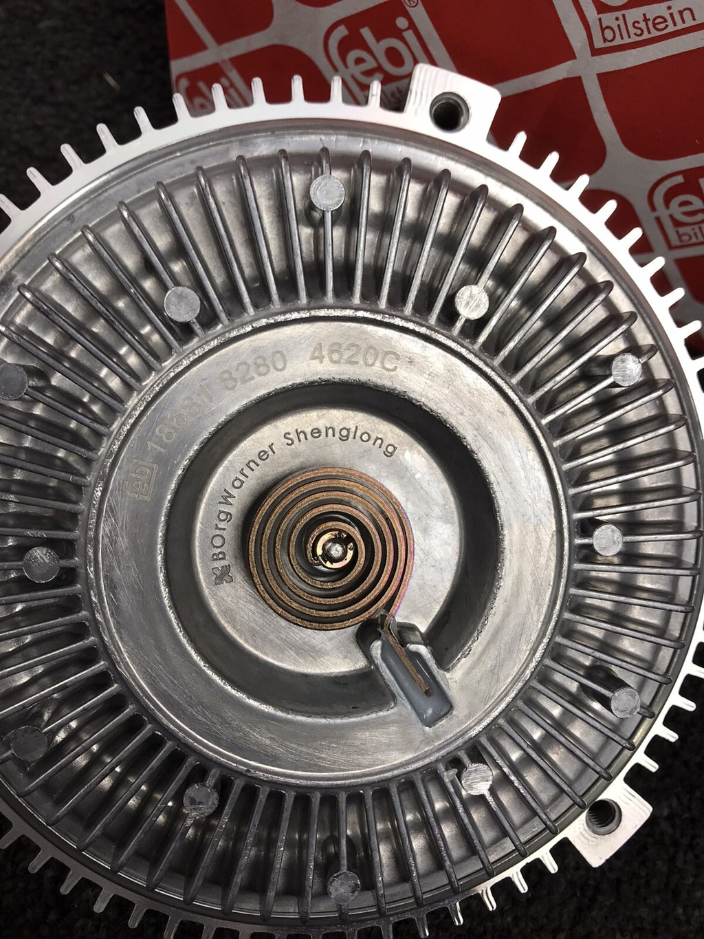VISCOUS FAN COUPLING BMW E39 535i,540i E38 730i,735i,740i,750i  BORG WARNER