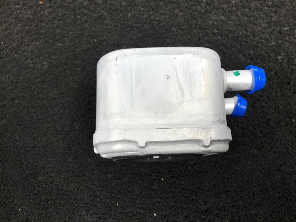 AUDI A3 A4 A6 A8 RS4 S4 OIL COOLER 028117021E