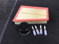 FOR RENAULT MEGANE1.6 DYNAMIQUE 02-09 OIL AIR FILTER + 4 SPARK PLUGS SERVICE KIT