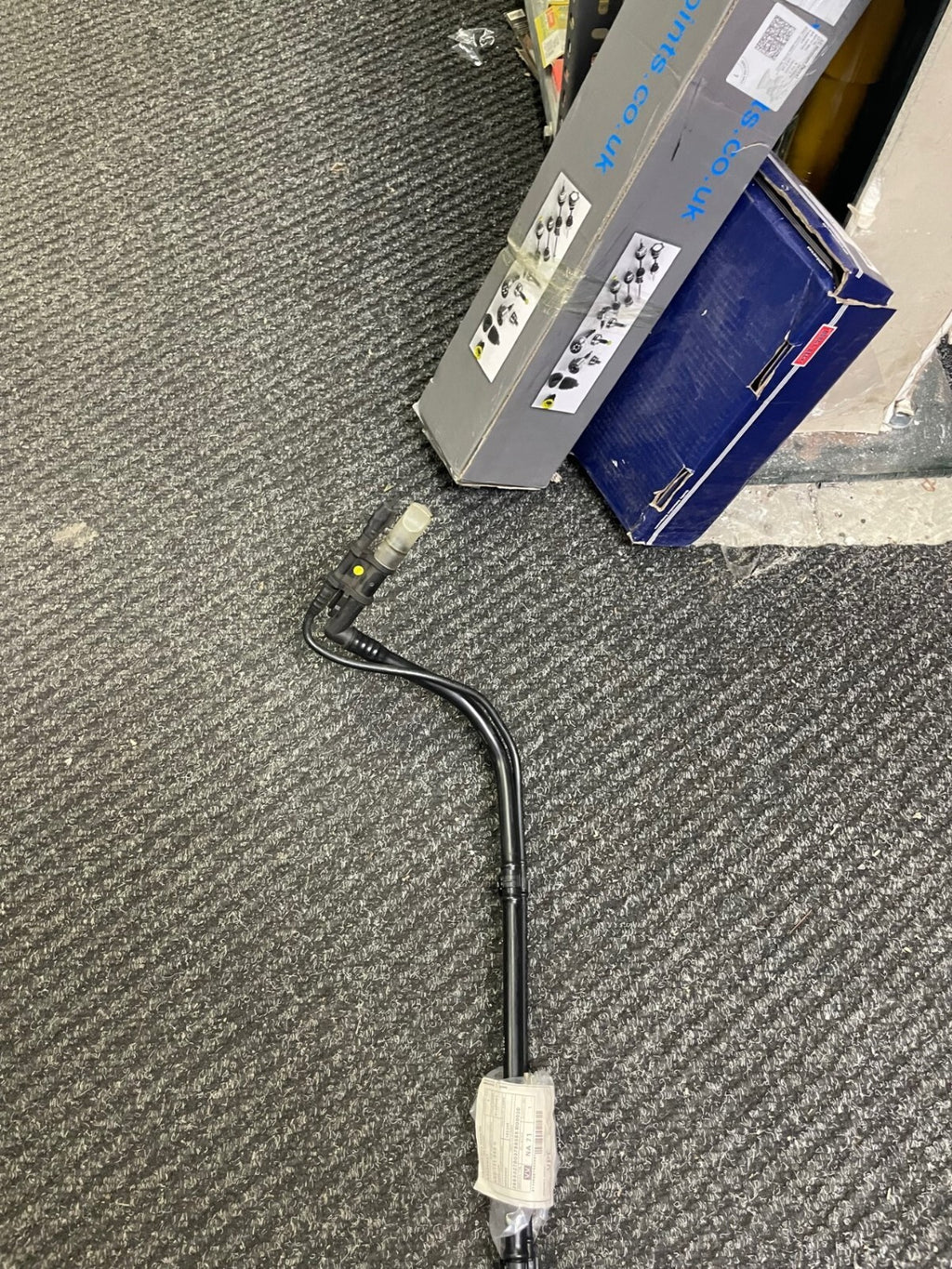 AUDI A6 A7 ADBLUE HOSE PIPE 4G0131963C 4G 3.0TDI  RHD 18097831 BRAND NEW