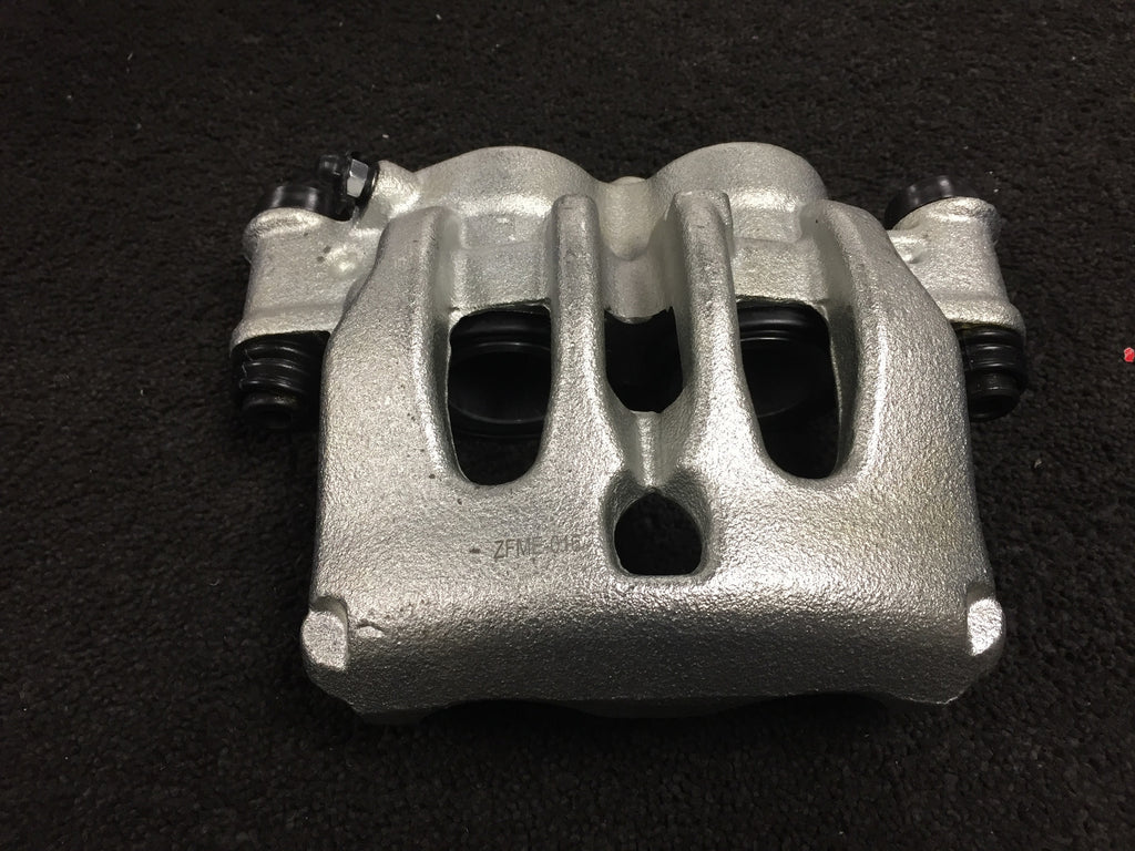 BRAKE CALIPER FRONT+ SLIDER PINS RH OS VITO W639 109 110 111 113 114 115 116 CDi