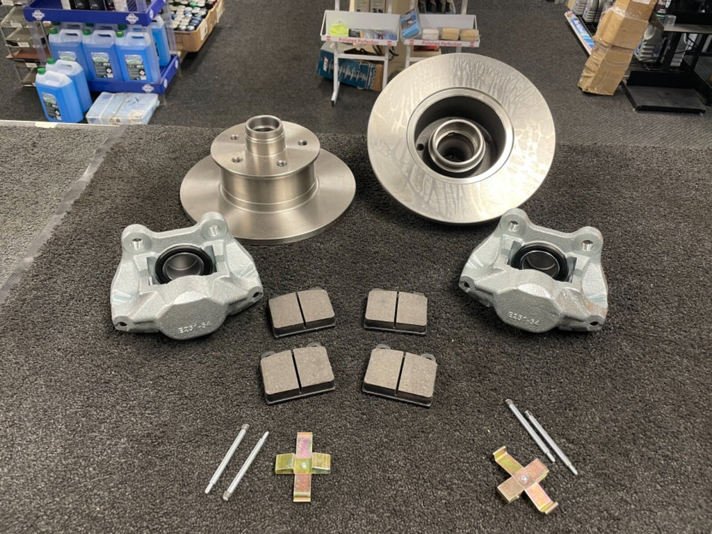 VW TRANSPORTER CAMPER T3 T25 FRONT BRAKE DISC PAD  CALIPERS 2 PISTON GIRLING