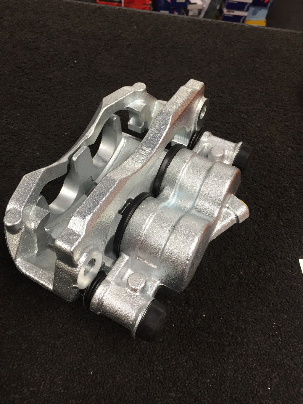 FOR IVECO DAILY 35C14 C13 35C15 35S15 BRAKE CALIPER COMPLETE FRONT OS RH RIGHT