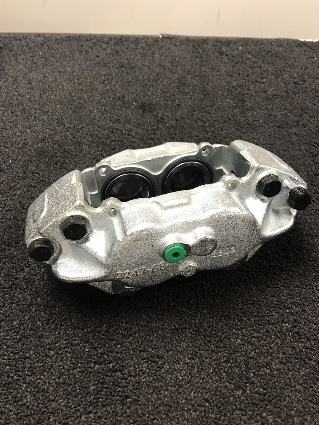 FRONT PASSENGER LH NS BRAKE CALIPER FOR LDV CONVOY MODELS WITH SOLID DISC NO ABS