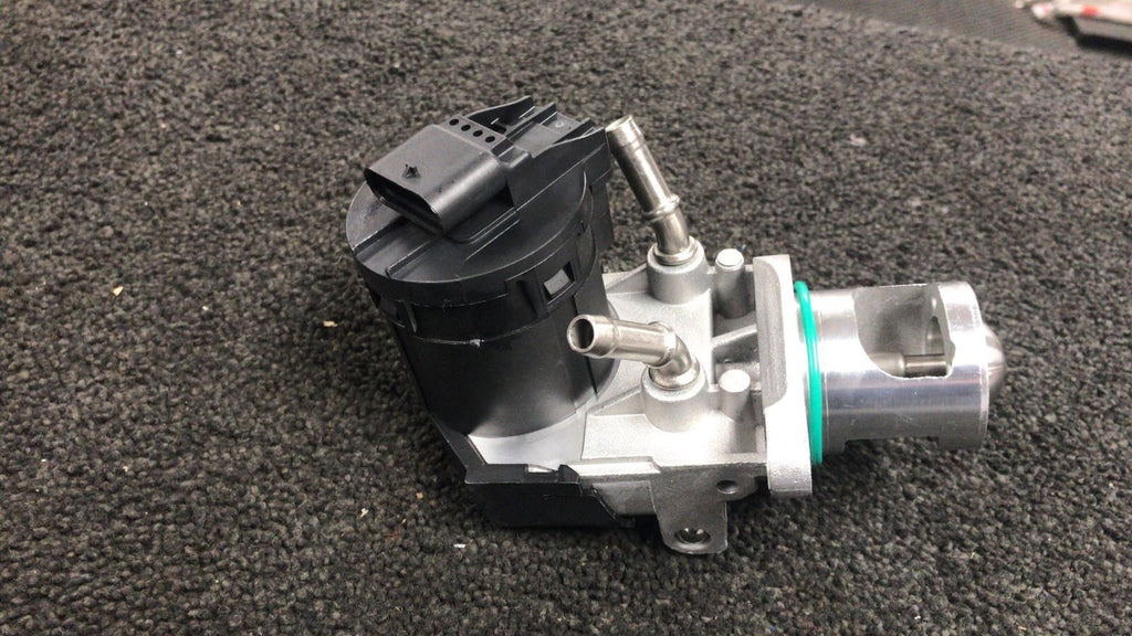 BMW 418d 420d 430d 435d F33 F83 F32 F82 F36 xDrive EGR VALVE NEW OE QUALITY