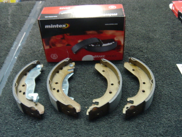 ASTRA CORSA TIGRA REAR BRAKE SHOES MINTEX WITH ABS