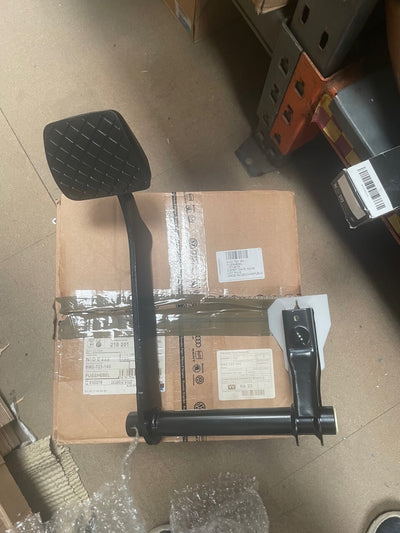 NEW GENUINE AUDI A4 A5 A6 A7 Q5 BRAKE PEDAL BRAND NEW AUTO MODELS 8W2 723 140 A