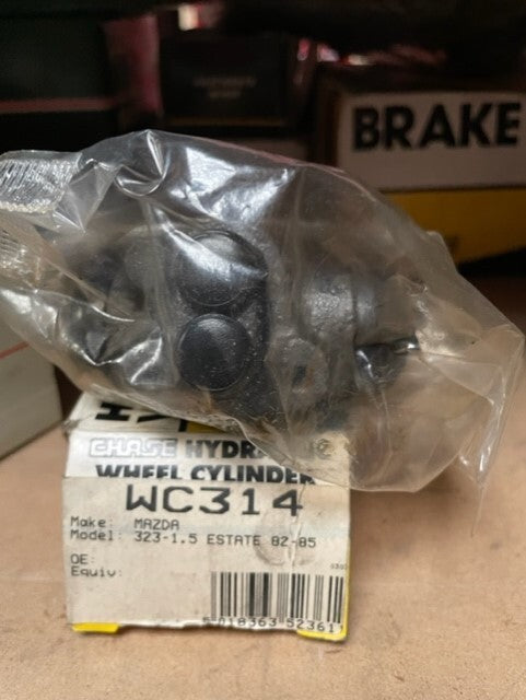 REAR WHEEL BRAKE CYLINDER FOR MAZDA 323 ESTATE 1982-1985