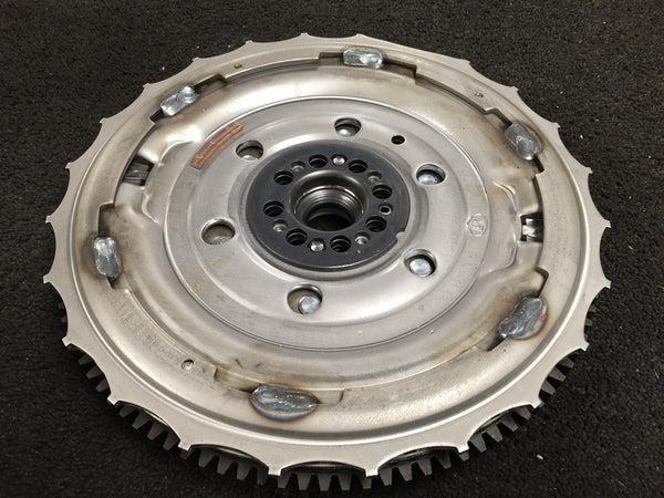 FOR NISSAN X-TRAIL XTRAIL 2.2DI YD22ETI FLYWHEEL CLUTCH KIT DUAL MASS FLYWHEEL 