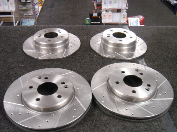 FOR MERCEDES C CLASS W203 SPORT AMG BRAKE DISC CROSS DRILLED GROOVED FRONT REAR