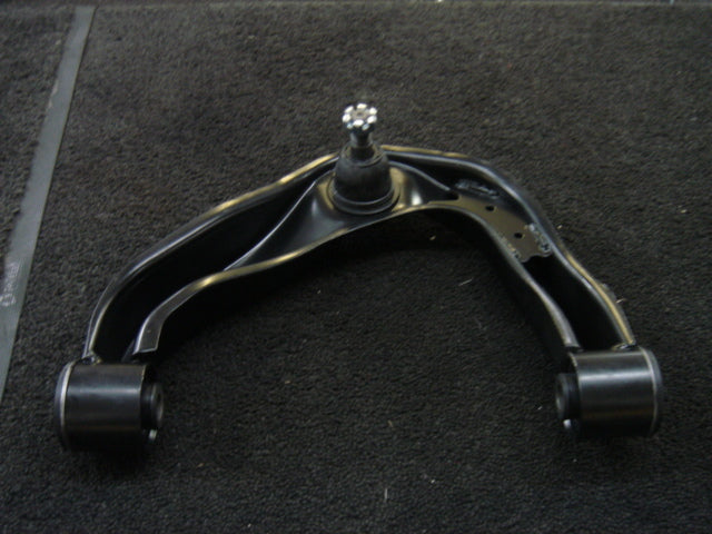 For NISSAN NAVARA 2.5 TD D40 FRONT RIGHT TOP UPPER WISHBONE CONTROL ARM COMPLETE