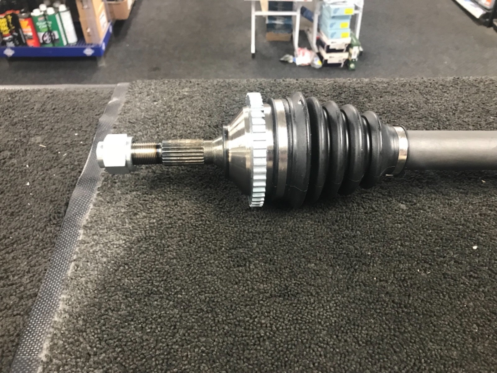 DRIVESHAFT FRONT RIGHT RH DRIVE SHAFT PEUGEOT 206 SW 1.6 2000 ON