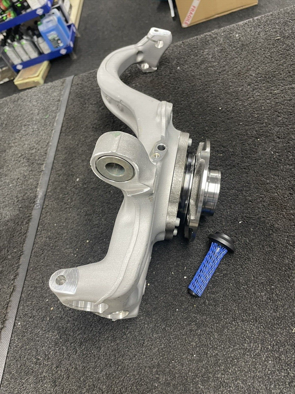 A4 B8 A5 8T Q5 8RB 08-09 RH SUSPENSION KNUCKLE +BEARING CARRIER M12 8K0407254R