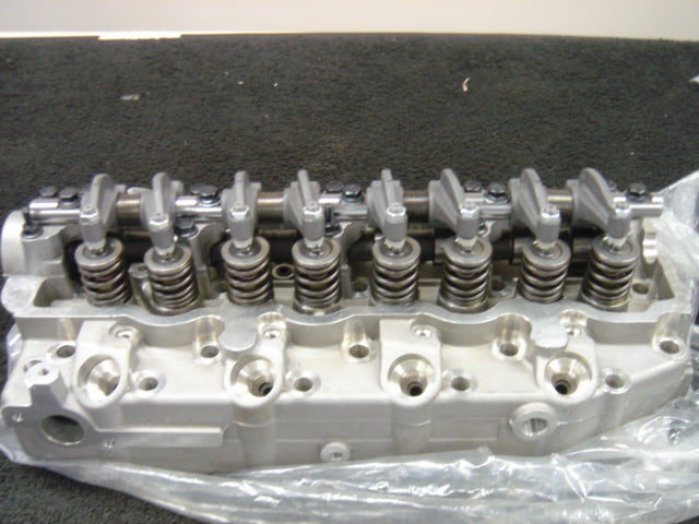 FOR MITSUBISHI L200 PICKUP CHALLENGER 2.5TD 4D56 CYLINDER HEAD ASSEMBLE COMPLETE