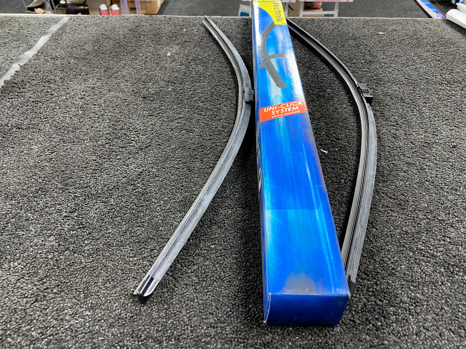 FRONT 28" WIPER BLADES FITS CITROEN C6 2006 