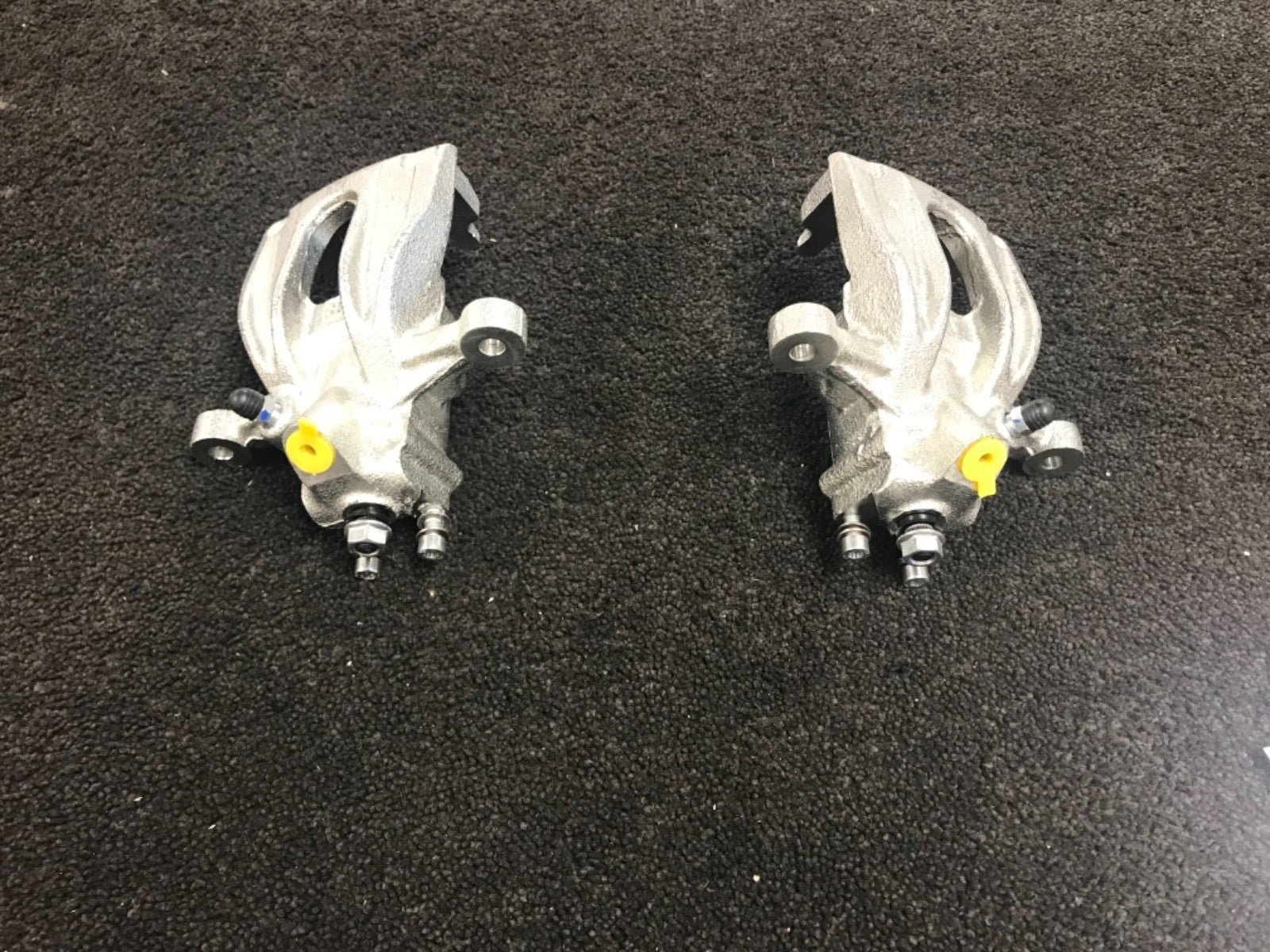 REAR 2 BRAKE CALIPERS PROTON GEN2 2005 PASSENGER LH SIDE DRIVER SIDE - PAIR